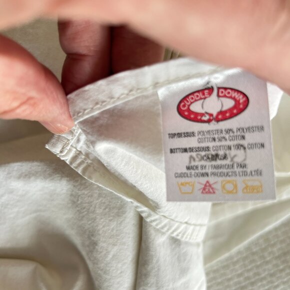 Cuddle Down Queen Duvet Cover Set • Cream Waffle Weave • Made in Canada Luxury - Picture 6 of 9